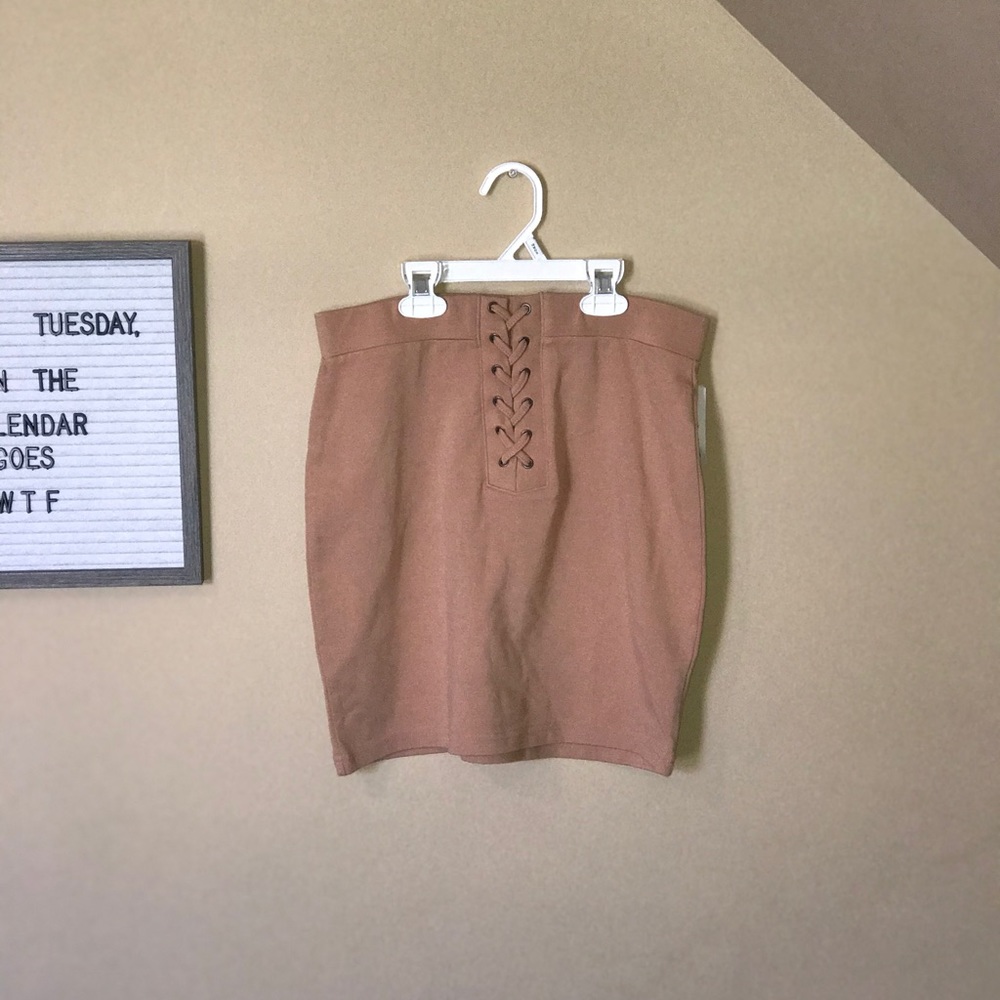 Forever 21 skirt